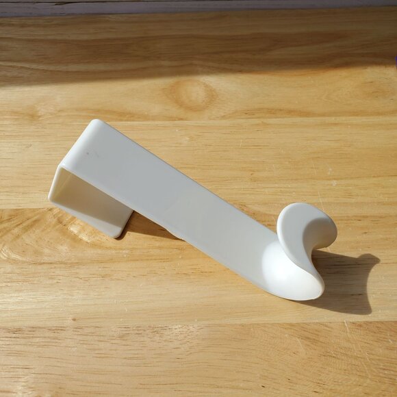 VTG Tupperware Game Gifts Door Hook Hanger, Soap Dish, Toothbrush Holder 1991 - Picture 9 of 13